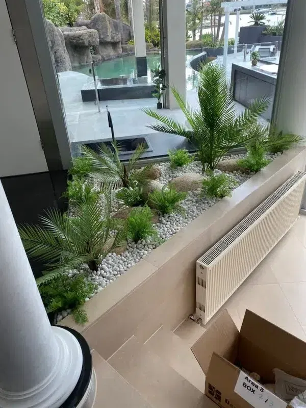 Artificial plants decorated in Petterson Lakes